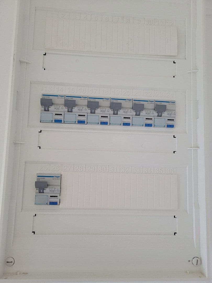 Prodej bytu 1+1 33 m², Kaiserstraßer 105, Offenbach am Main, Hessen Prodej bytu 1+1 33 m², Kaiserstraßer 105, Offenbach am Main, Hessen