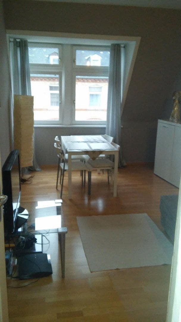 Prodej domu 856 m², pozemek 674 m², Wiesbaden, Hessen Prodej domu 856 m², pozemek 674 m², Wiesbaden, Hessen