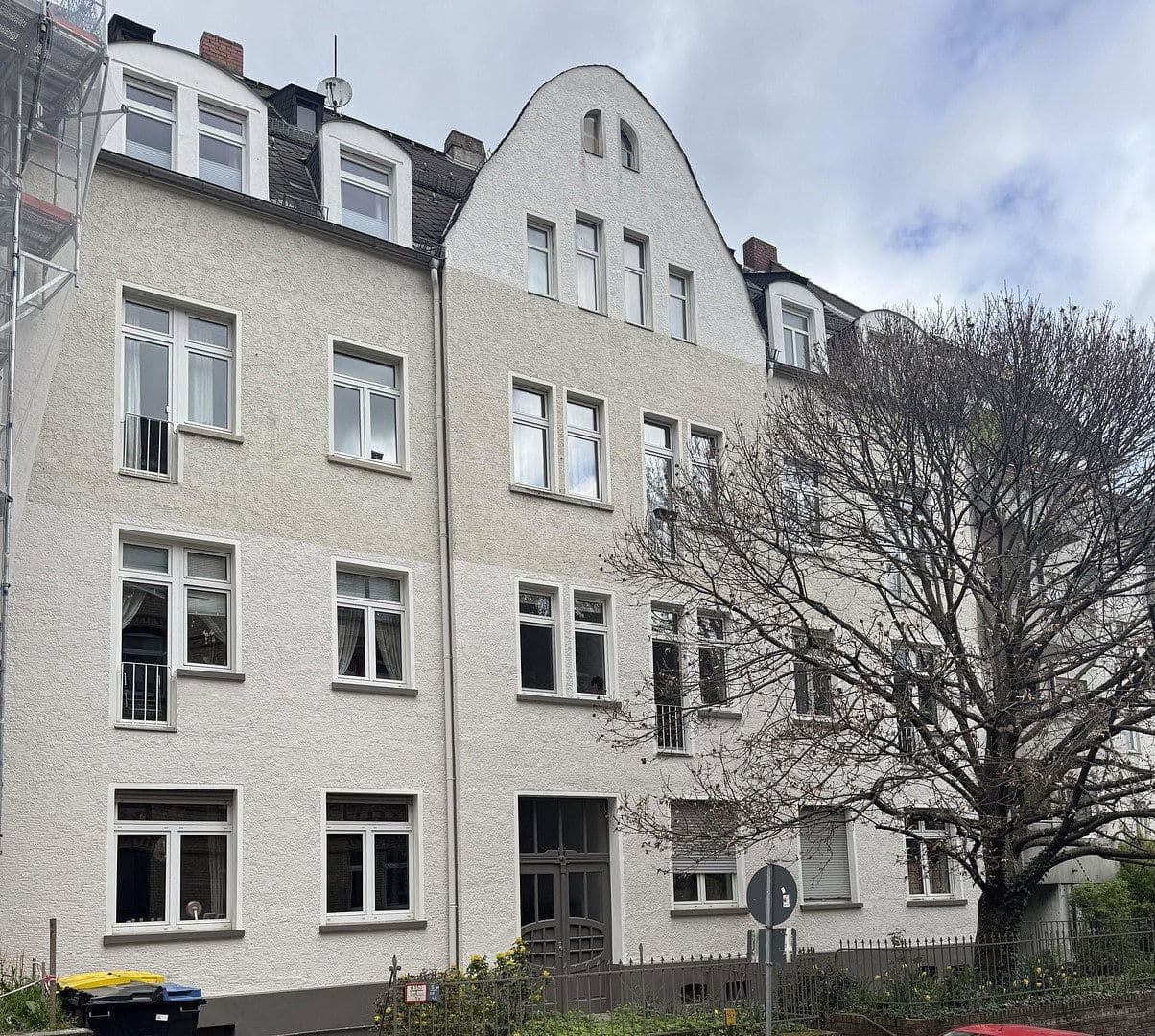 Prodej domu 856 m², pozemek 674 m², Wiesbaden, Hessen Prodej domu 856 m², pozemek 674 m², Wiesbaden, Hessen
