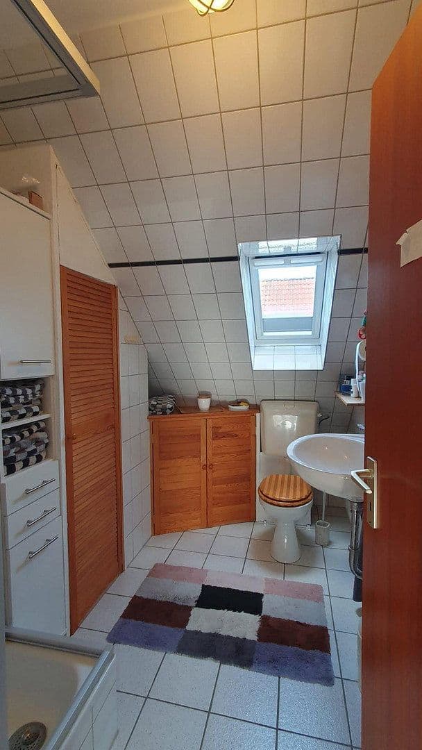 Prodej domu 144 m², pozemek 346 m², Köln Weiler, Severní Porýní-Vestfálsko Prodej domu 144 m², pozemek 346 m², Köln Weiler, Severní Porýní-Vestfálsko