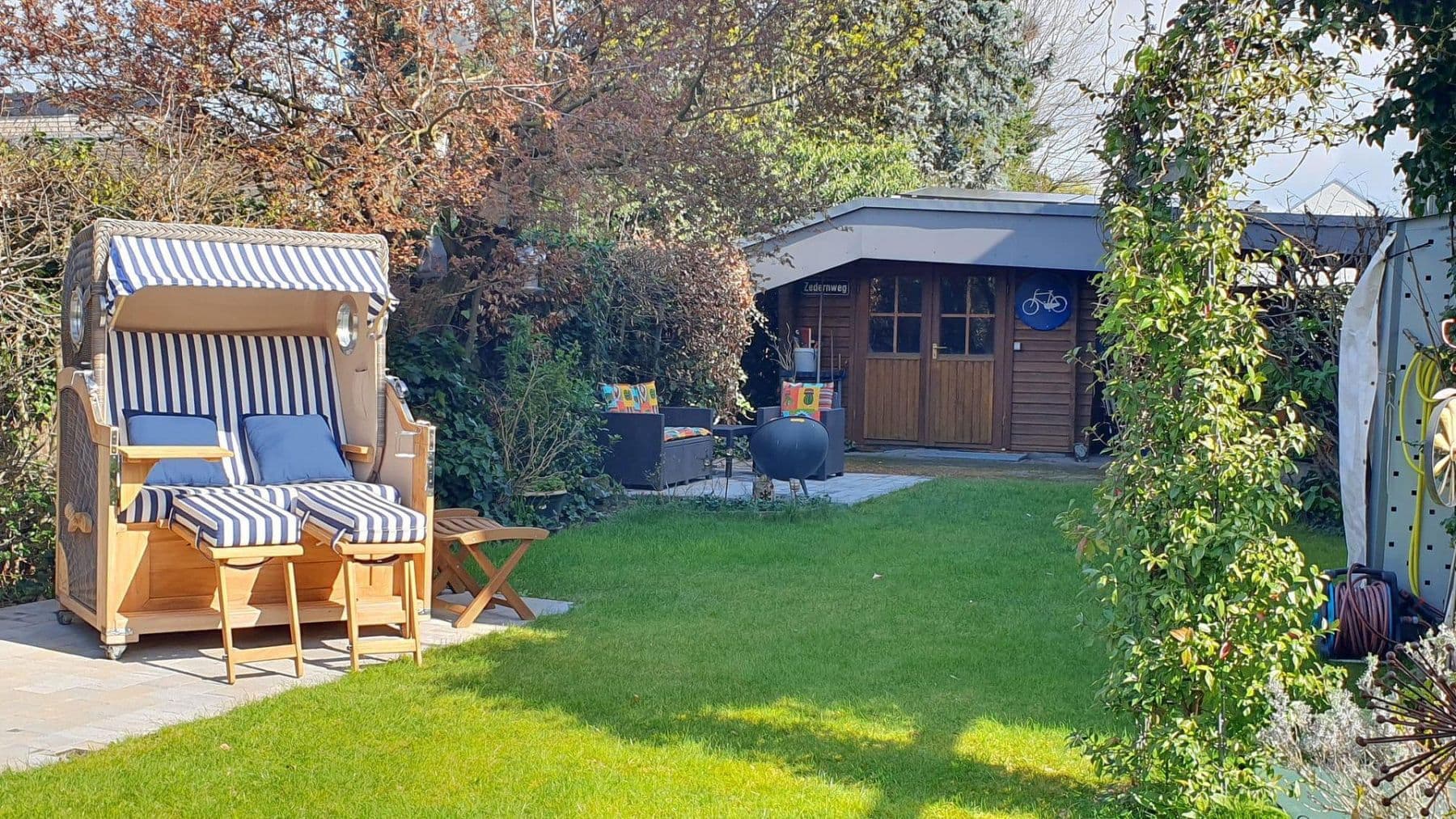 Prodej domu 144 m², pozemek 346 m², Köln Weiler, Severní Porýní-Vestfálsko Prodej domu 144 m², pozemek 346 m², Köln Weiler, Severní Porýní-Vestfálsko