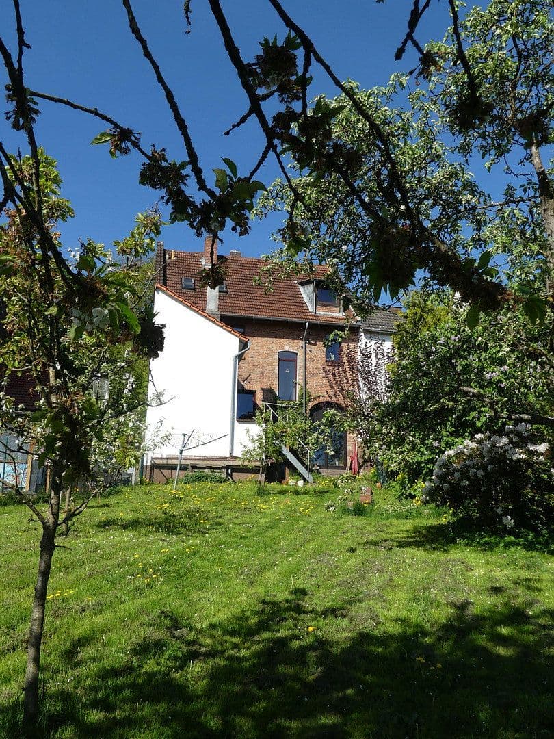 Prodej domu 170 m², pozemek 600 m², Schauenburg, Hessen Prodej domu 170 m², pozemek 600 m², Schauenburg, Hessen