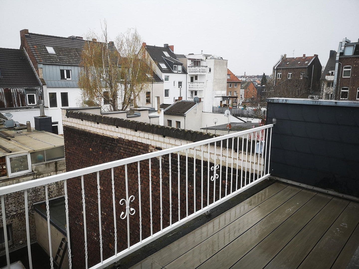 Prodej domu 404 m², pozemek 172 m², Köln, Severní Porýní-Vestfálsko Prodej domu 404 m², pozemek 172 m², Köln, Severní Porýní-Vestfálsko