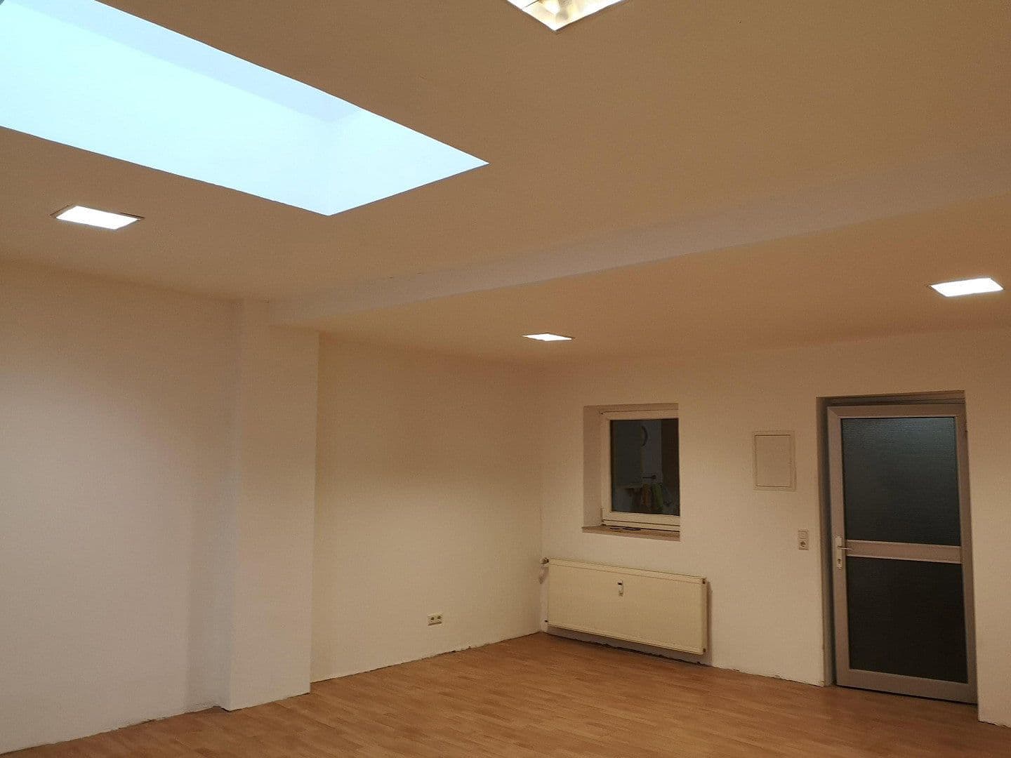Prodej domu 404 m², pozemek 172 m², Köln, Severní Porýní-Vestfálsko Prodej domu 404 m², pozemek 172 m², Köln, Severní Porýní-Vestfálsko