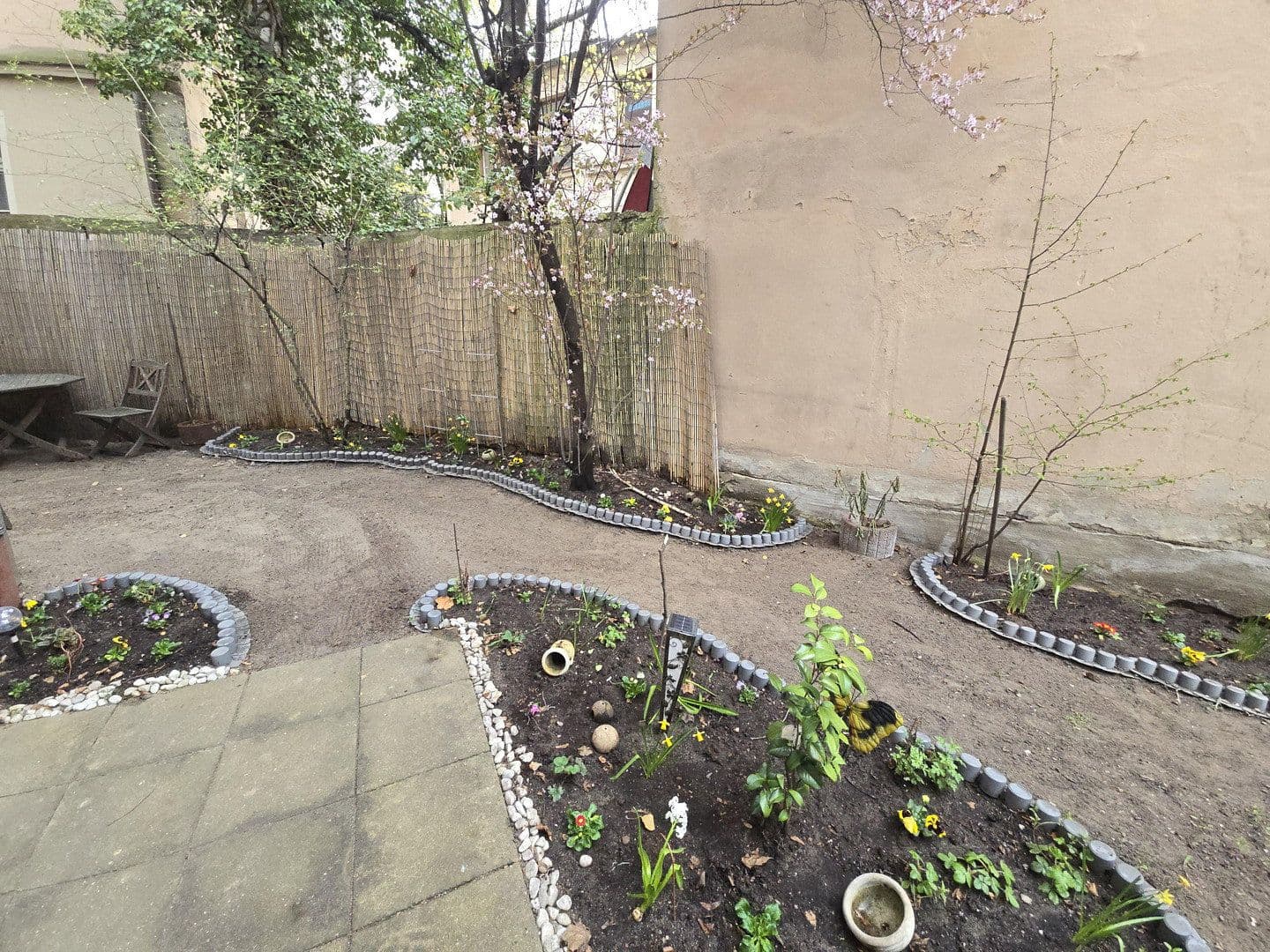 Pronájem bytu 2+1 43 m², Rothenburger Str. 55, Nürnberg, Bavorsko Pronájem bytu 2+1 43 m², Rothenburger Str. 55, Nürnberg, Bavorsko