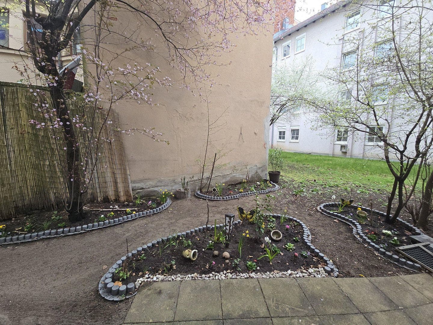 Pronájem bytu 2+1 43 m², Rothenburger Str. 55, Nürnberg, Bavorsko Pronájem bytu 2+1 43 m², Rothenburger Str. 55, Nürnberg, Bavorsko