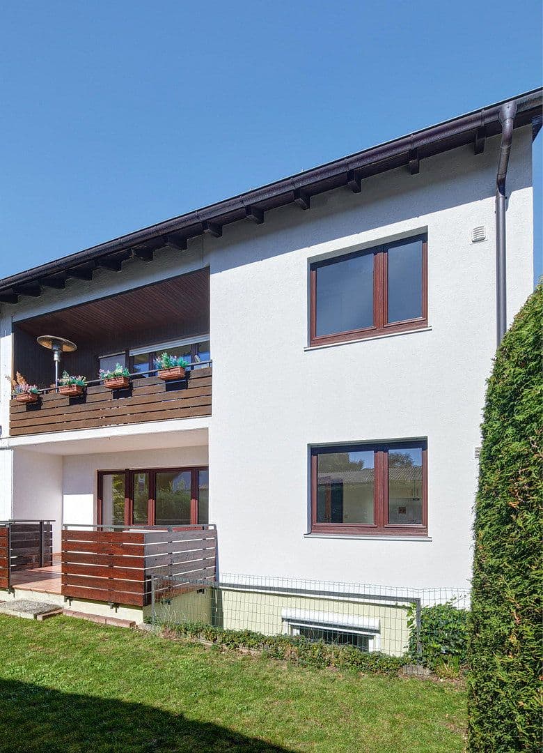Prodej domu 235 m², pozemek 408 m², Vaterstetten, Bavorsko Prodej domu 235 m², pozemek 408 m², Vaterstetten, Bavorsko