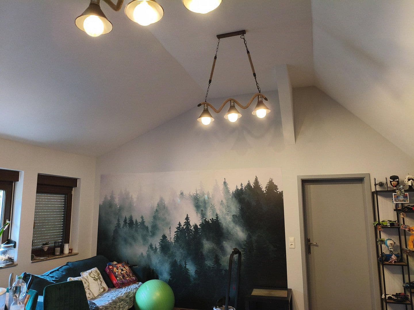 Prodej domu 288 m², pozemek 880 m², Immighäuser Str.7, Vöhl, Hessen Prodej domu 288 m², pozemek 880 m², Immighäuser Str.7, Vöhl, Hessen