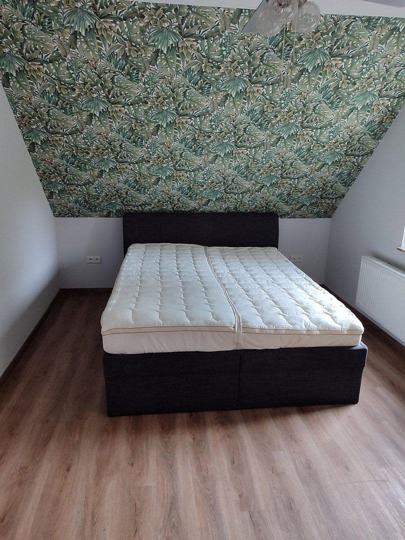 Prodej domu 288 m², pozemek 880 m², Immighäuser Str.7, Vöhl, Hessen Prodej domu 288 m², pozemek 880 m², Immighäuser Str.7, Vöhl, Hessen