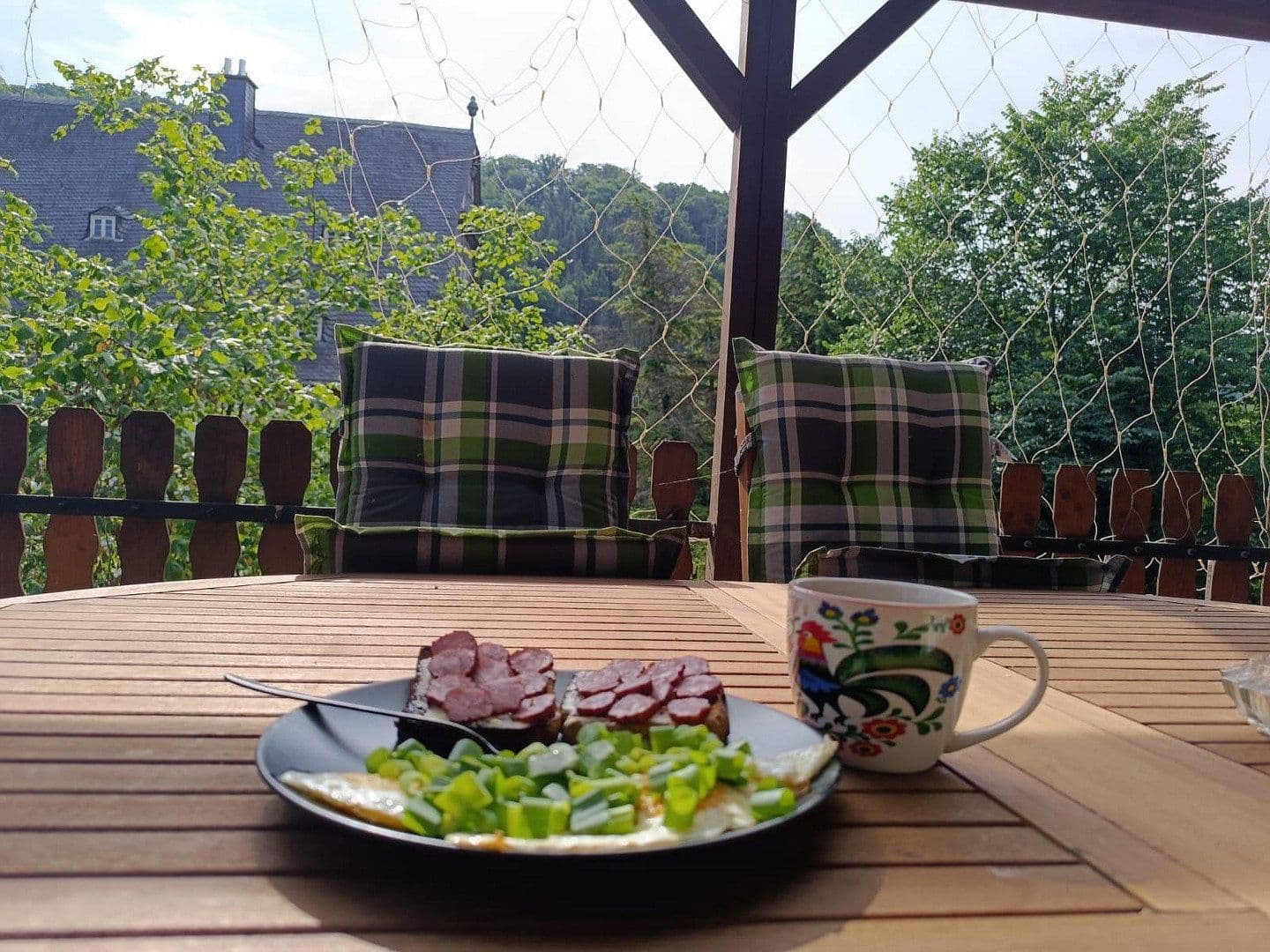 Prodej domu 288 m², pozemek 880 m², Immighäuser Str.7, Vöhl, Hessen Prodej domu 288 m², pozemek 880 m², Immighäuser Str.7, Vöhl, Hessen