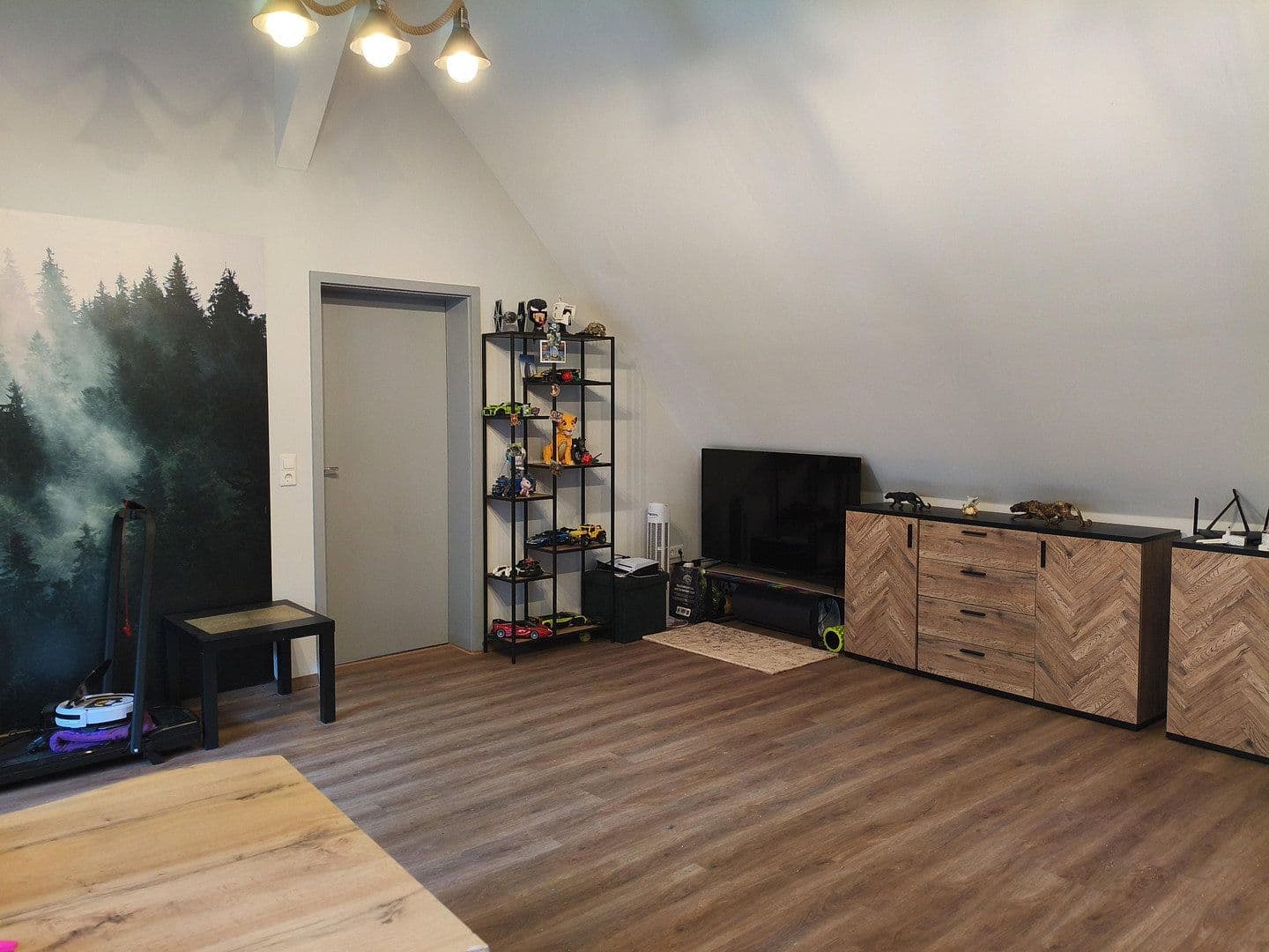 Prodej domu 288 m², pozemek 880 m², Immighäuser Str.7, Vöhl, Hessen Prodej domu 288 m², pozemek 880 m², Immighäuser Str.7, Vöhl, Hessen