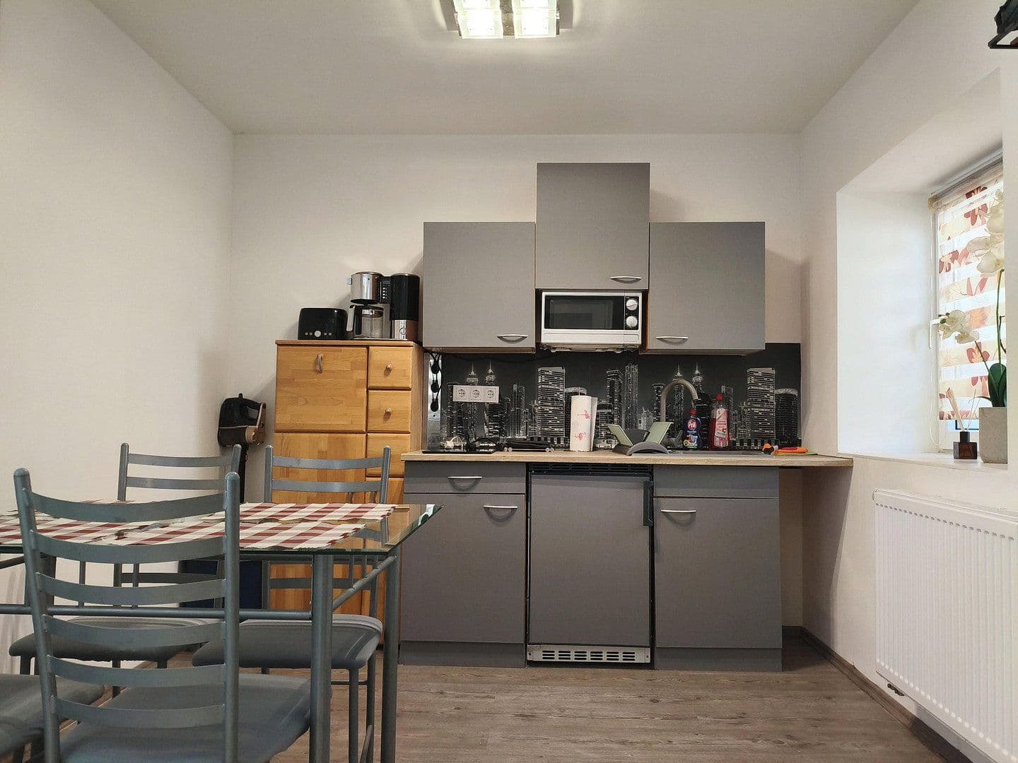 Prodej domu 288 m², pozemek 880 m², Immighäuser Str.7, Vöhl, Hessen Prodej domu 288 m², pozemek 880 m², Immighäuser Str.7, Vöhl, Hessen