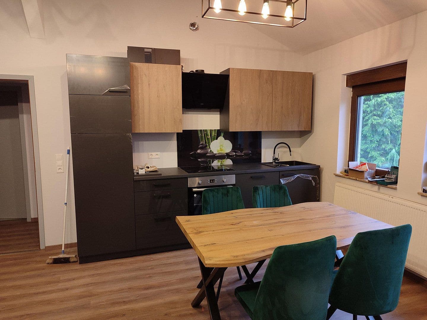 Prodej domu 288 m², pozemek 880 m², Immighäuser Str.7, Vöhl, Hessen Prodej domu 288 m², pozemek 880 m², Immighäuser Str.7, Vöhl, Hessen