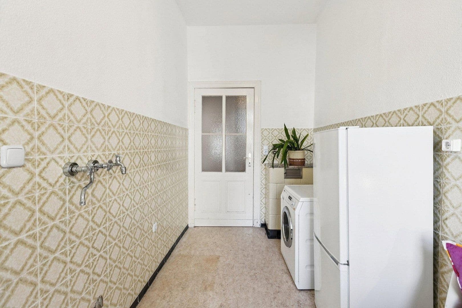 Prodej bytu 2+1 62 m², Berlin, Berlín Prodej bytu 2+1 62 m², Berlin, Berlín