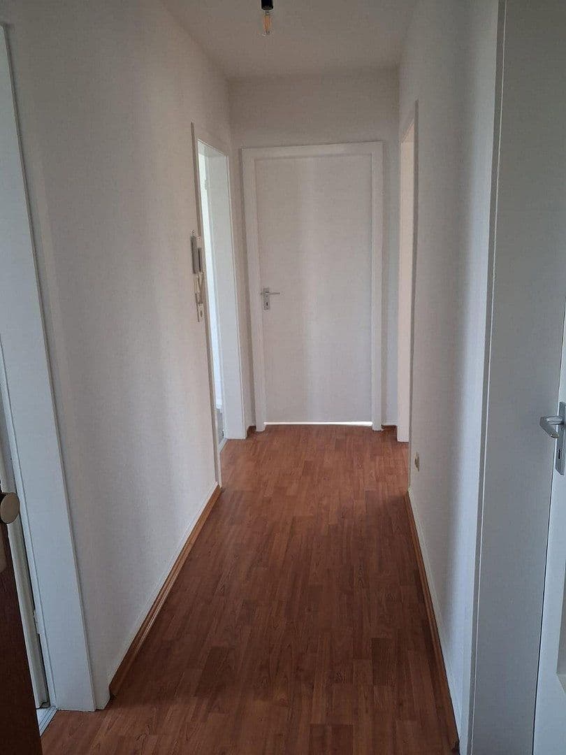 Pronájem bytu 2+1 68 m², Kölner Straße 137, Leverkusen, Severní Porýní-Vestfálsko Pronájem bytu 2+1 68 m², Kölner Straße 137, Leverkusen, Severní Porýní-Vestfálsko