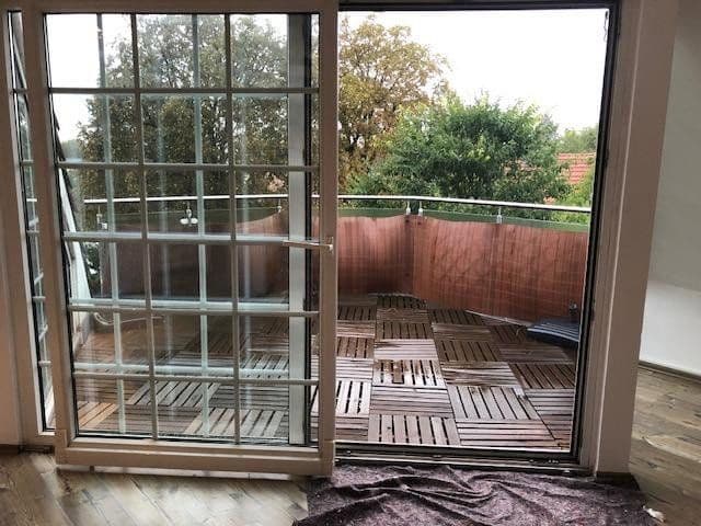 Pronájem bytu 3+1 59 m², Ulmenstrasse 2, Falkensee, Braniborsko Pronájem bytu 3+1 59 m², Ulmenstrasse 2, Falkensee, Braniborsko