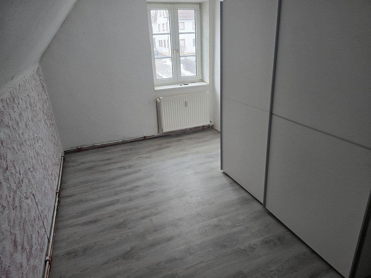 Prodej domu 617 m², pozemek 770 m², Rathausplatz 11, Kirchhaslach, Bavorsko Prodej domu 617 m², pozemek 770 m², Rathausplatz 11, Kirchhaslach, Bavorsko