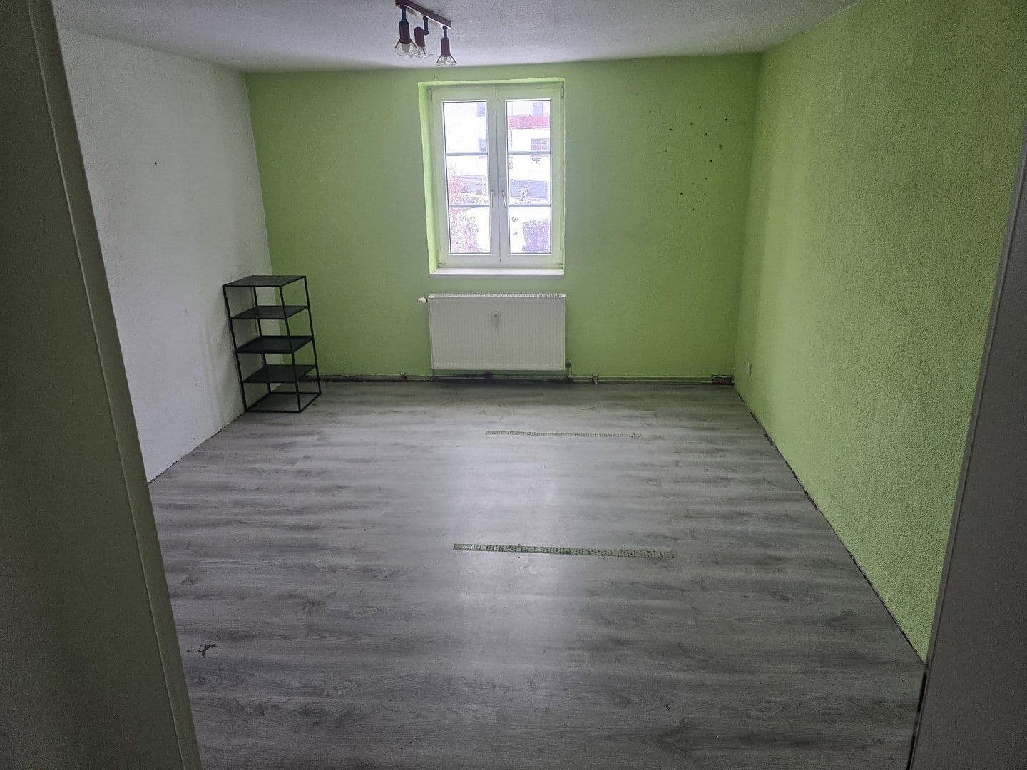 Prodej domu 617 m², pozemek 770 m², Rathausplatz 11, Kirchhaslach, Bavorsko Prodej domu 617 m², pozemek 770 m², Rathausplatz 11, Kirchhaslach, Bavorsko