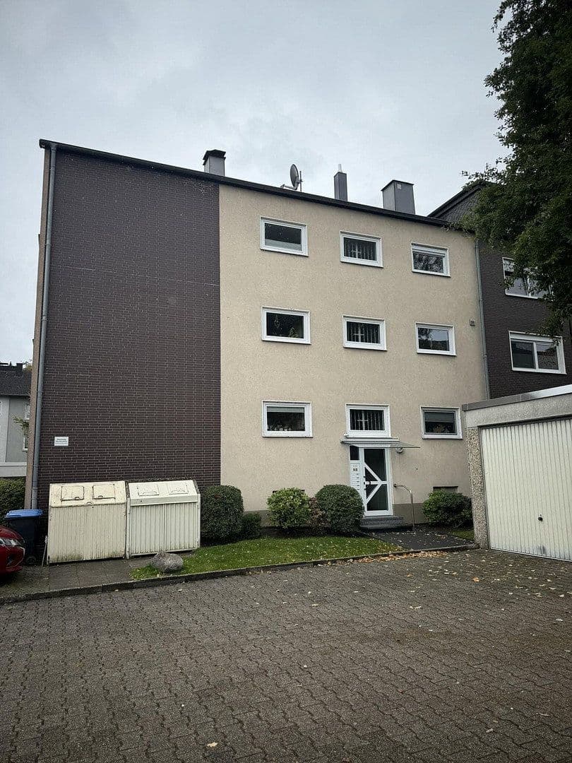 Pronájem bytu 2+1 58 m², Brunhildenweg 20, Gelsenkirchen, Severní Porýní-Vestfálsko Pronájem bytu 2+1 58 m², Brunhildenweg 20, Gelsenkirchen, Severní Porýní-Vestfálsko