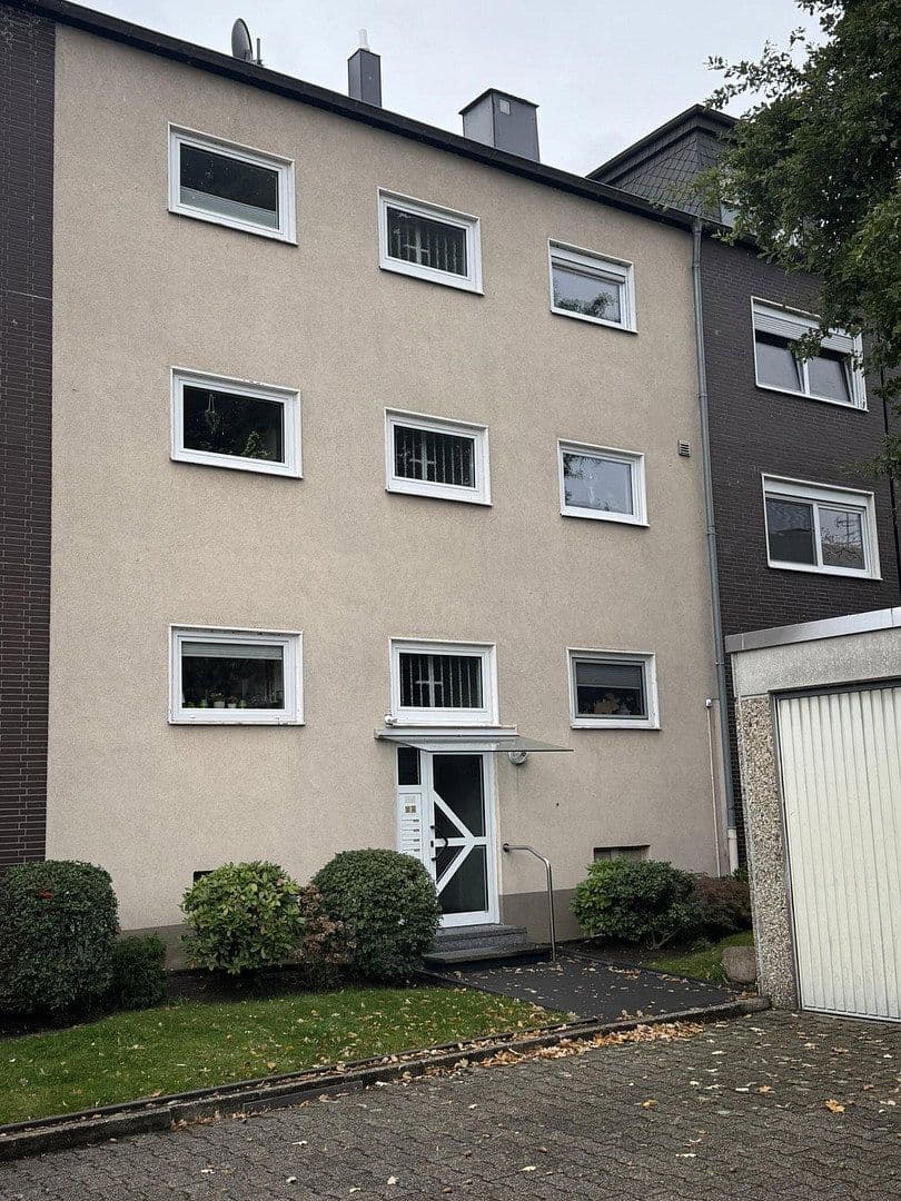 Pronájem bytu 2+1 58 m², Brunhildenweg 20, Gelsenkirchen, Severní Porýní-Vestfálsko Pronájem bytu 2+1 58 m², Brunhildenweg 20, Gelsenkirchen, Severní Porýní-Vestfálsko