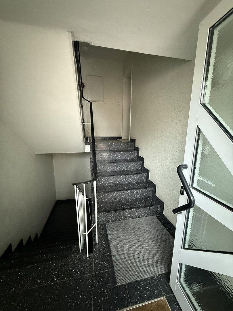 Pronájem bytu 2+1 58 m², Brunhildenweg 20, Gelsenkirchen, Severní Porýní-Vestfálsko Pronájem bytu 2+1 58 m², Brunhildenweg 20, Gelsenkirchen, Severní Porýní-Vestfálsko