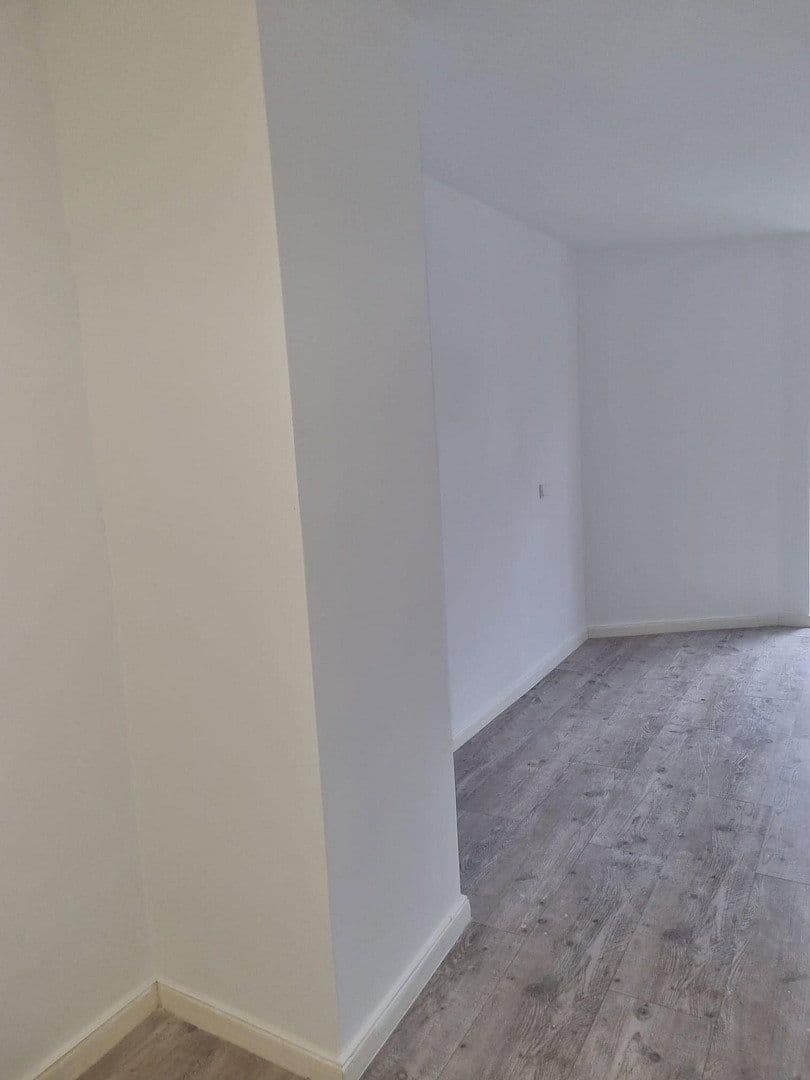 Pronájem bytu 2+1 46 m², Wuppertal, Severní Porýní-Vestfálsko Pronájem bytu 2+1 46 m², Wuppertal, Severní Porýní-Vestfálsko