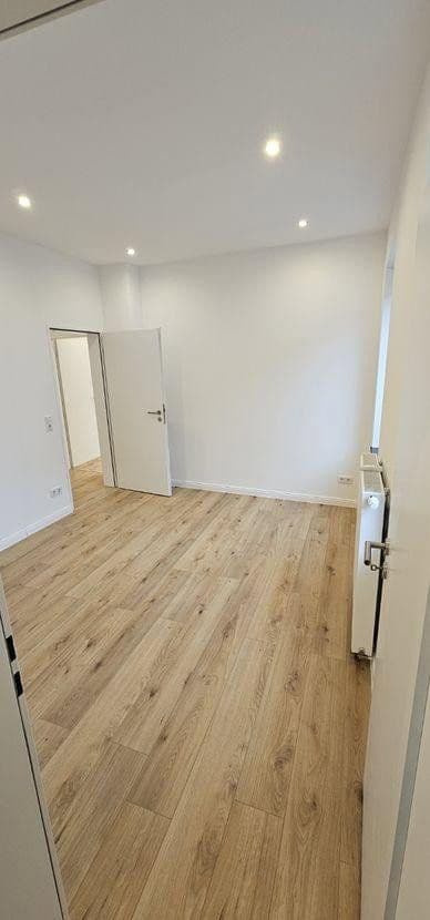 Prodej domu 252 m², pozemek 252 m², Warendorpstraße 25, Lübeck, Šlesvicko-Holštýnsko Prodej domu 252 m², pozemek 252 m², Warendorpstraße 25, Lübeck, Šlesvicko-Holštýnsko