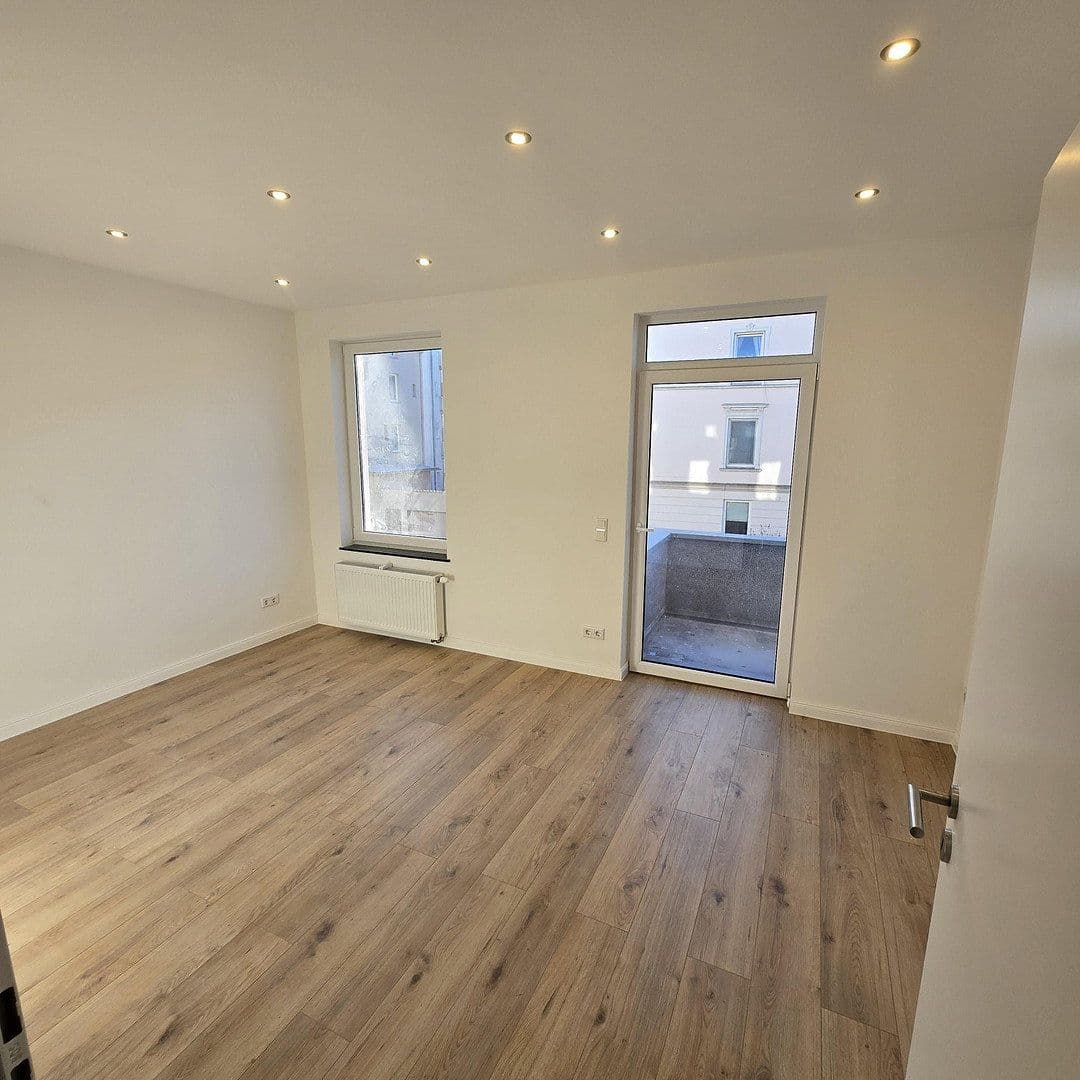 Prodej domu 252 m², pozemek 252 m², Warendorpstraße 25, Lübeck, Šlesvicko-Holštýnsko Prodej domu 252 m², pozemek 252 m², Warendorpstraße 25, Lübeck, Šlesvicko-Holštýnsko