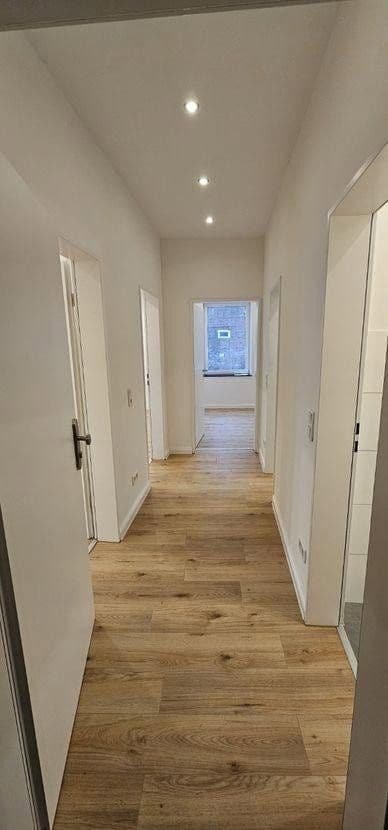 Prodej domu 252 m², pozemek 252 m², Warendorpstraße 25, Lübeck, Šlesvicko-Holštýnsko Prodej domu 252 m², pozemek 252 m², Warendorpstraße 25, Lübeck, Šlesvicko-Holštýnsko