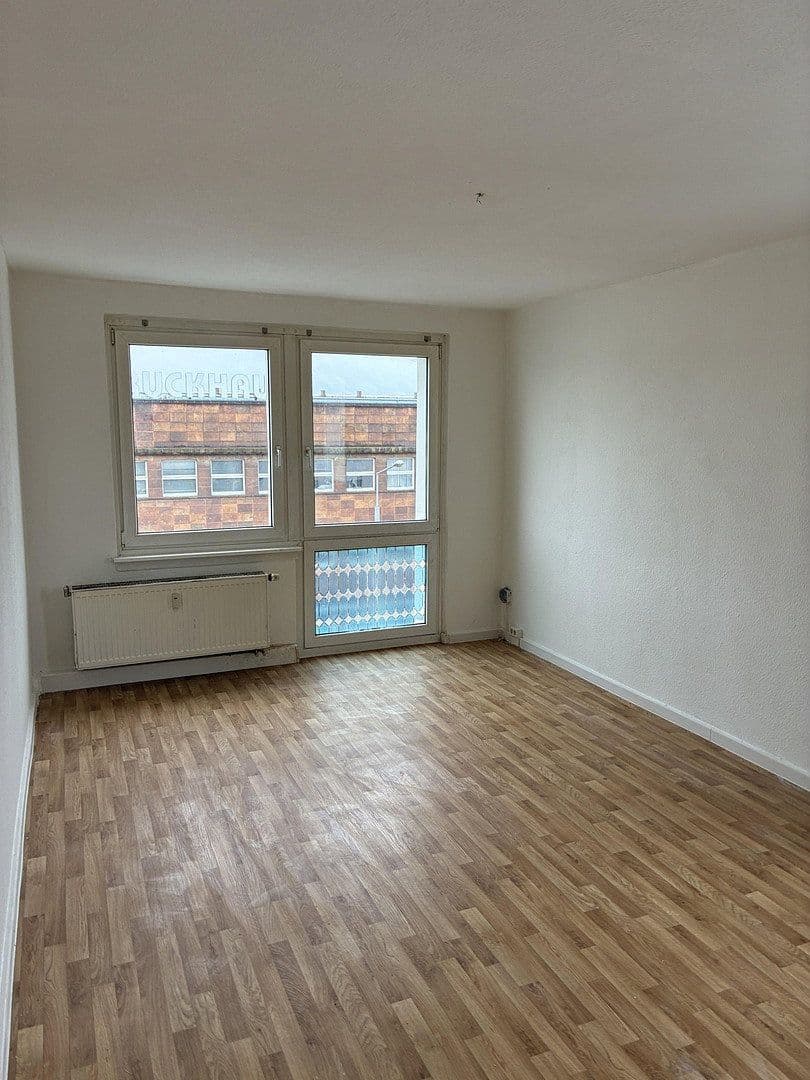 Pronájem bytu 3+1 58 m², Askanische Straße 106, Dessau-Roßlau, Sasko-Anhaltsko Pronájem bytu 3+1 58 m², Askanische Straße 106, Dessau-Roßlau, Sasko-Anhaltsko