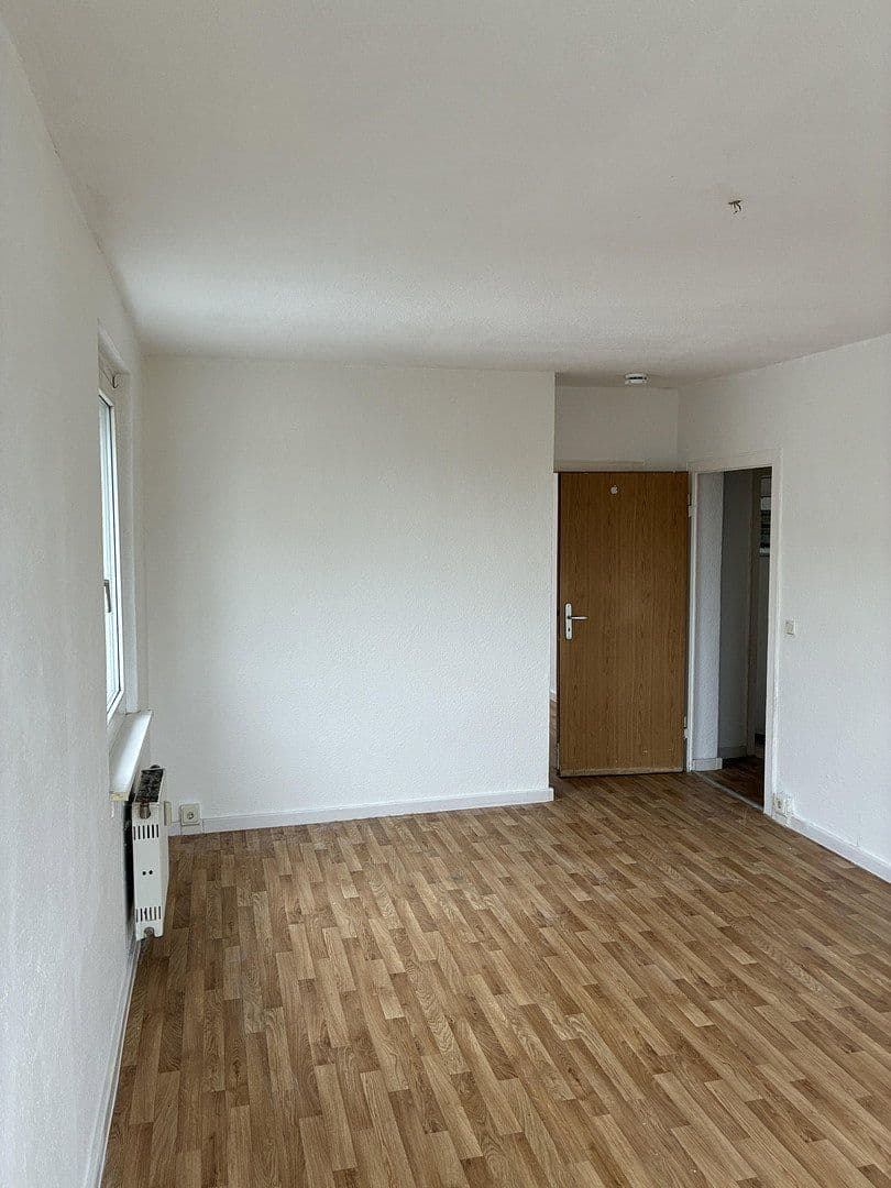 Pronájem bytu 3+1 58 m², Askanische Straße 106, Dessau-Roßlau, Sasko-Anhaltsko Pronájem bytu 3+1 58 m², Askanische Straße 106, Dessau-Roßlau, Sasko-Anhaltsko