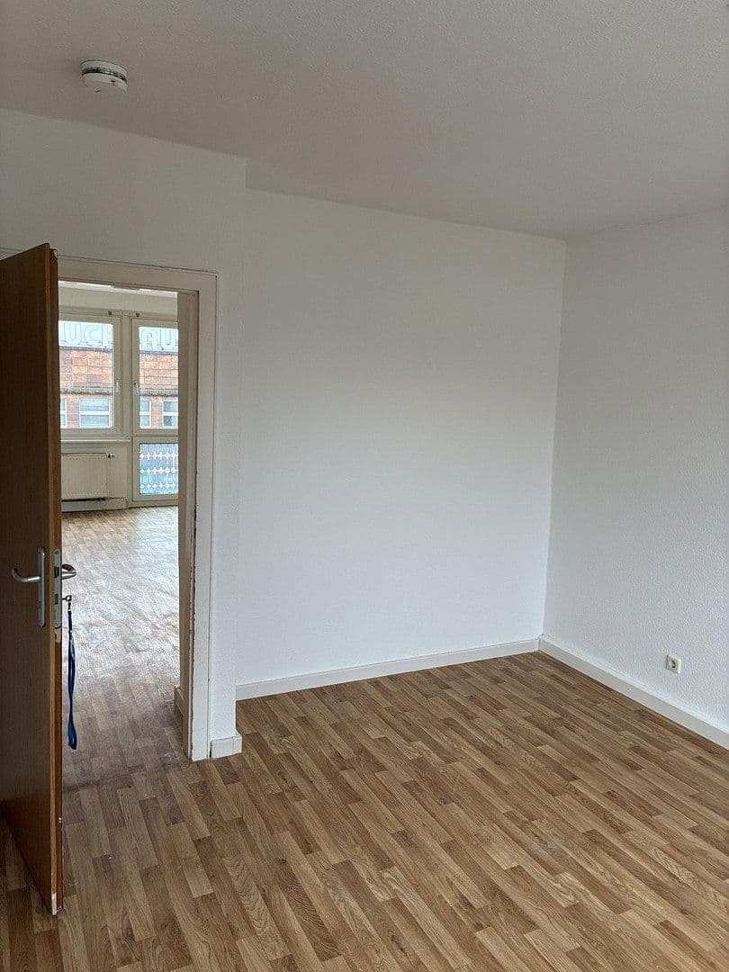 Pronájem bytu 3+1 58 m², Askanische Straße 106, Dessau-Roßlau, Sasko-Anhaltsko Pronájem bytu 3+1 58 m², Askanische Straße 106, Dessau-Roßlau, Sasko-Anhaltsko