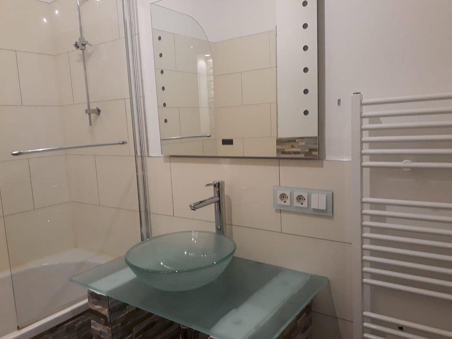 Pronájem bytu 1+1 40 m², Hildesheimer Str. 105b, Vechelde, Dolní Sasko Pronájem bytu 1+1 40 m², Hildesheimer Str. 105b, Vechelde, Dolní Sasko