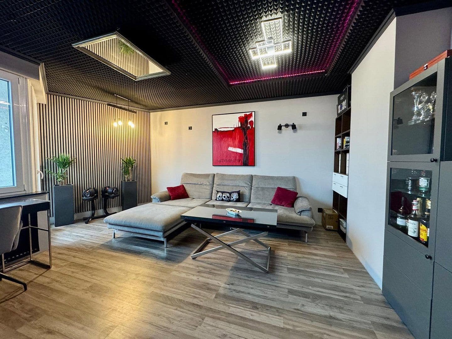 Prodej bytu 2+1 50 m², Hubertusallee 6, Berlin, Berlín Prodej bytu 2+1 50 m², Hubertusallee 6, Berlin, Berlín