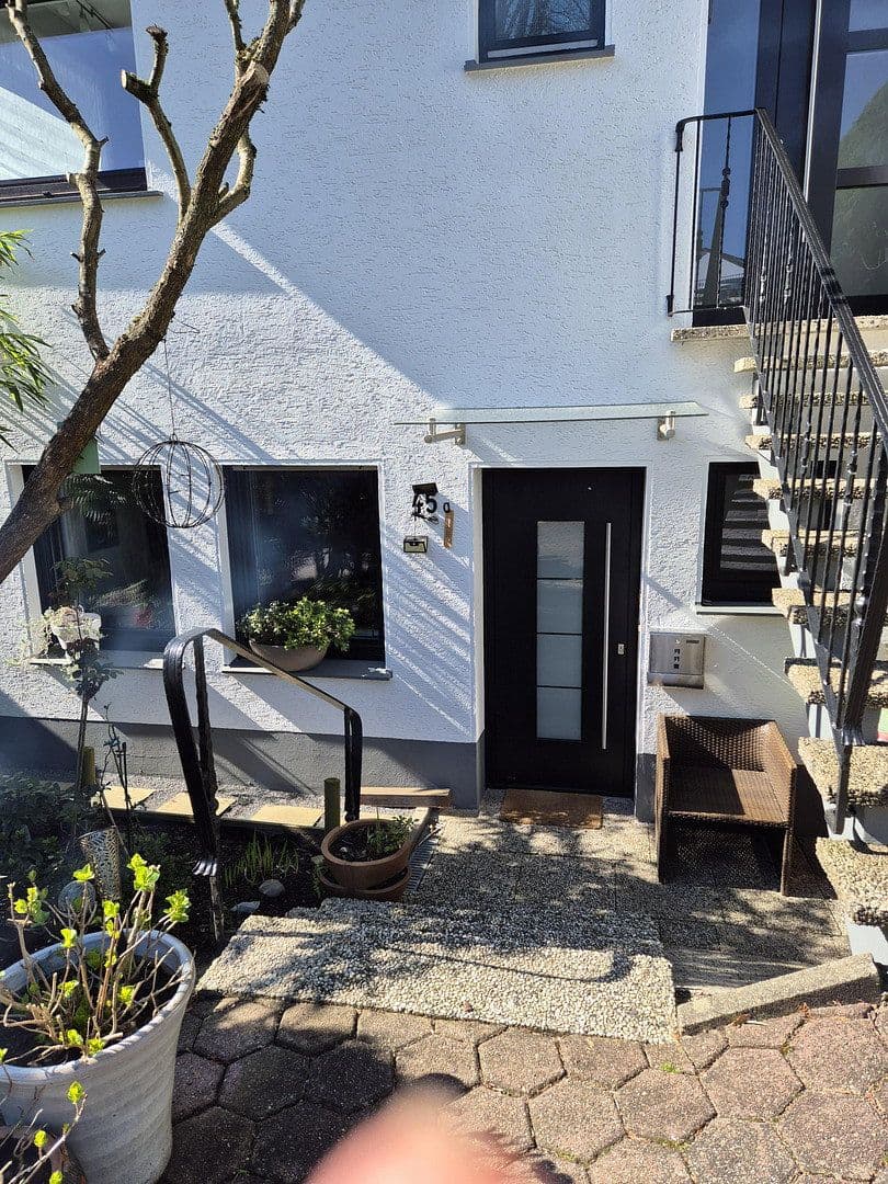 Prodej bytu 5+1 150 m², Am Gerichtshaus 45 a, Essen, Severní Porýní-Vestfálsko Prodej bytu 5+1 150 m², Am Gerichtshaus 45 a, Essen, Severní Porýní-Vestfálsko