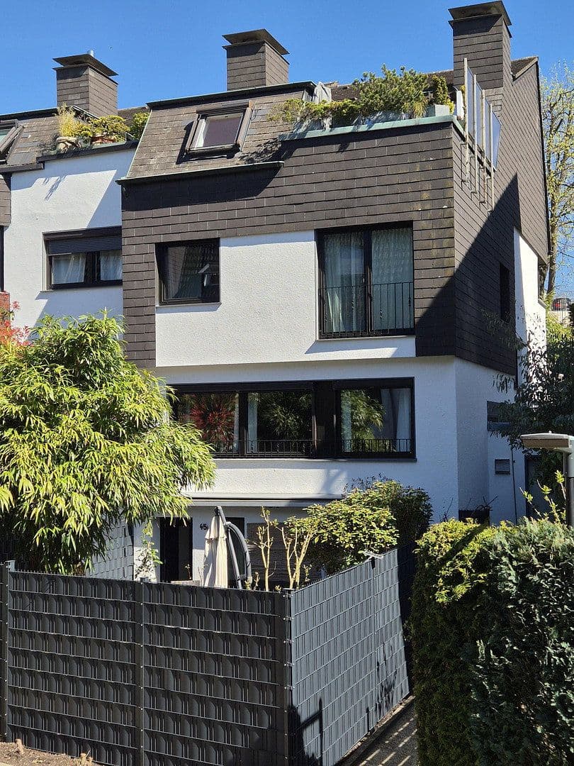 Prodej bytu 5+1 150 m², Am Gerichtshaus 45 a, Essen, Severní Porýní-Vestfálsko Prodej bytu 5+1 150 m², Am Gerichtshaus 45 a, Essen, Severní Porýní-Vestfálsko