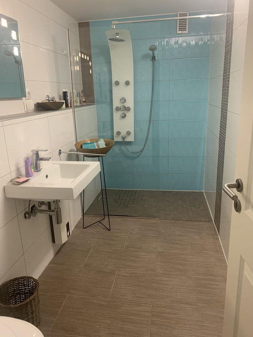 Prodej bytu 5+1 150 m², Am Gerichtshaus 45 a, Essen, Severní Porýní-Vestfálsko Prodej bytu 5+1 150 m², Am Gerichtshaus 45 a, Essen, Severní Porýní-Vestfálsko