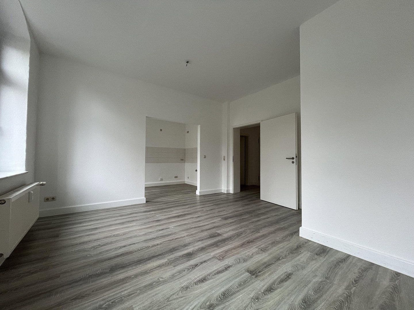 Pronájem bytu 3+1 78 m², Kolpingstraße 36, Cvikov, Sasko Pronájem bytu 3+1 78 m², Kolpingstraße 36, Cvikov, Sasko