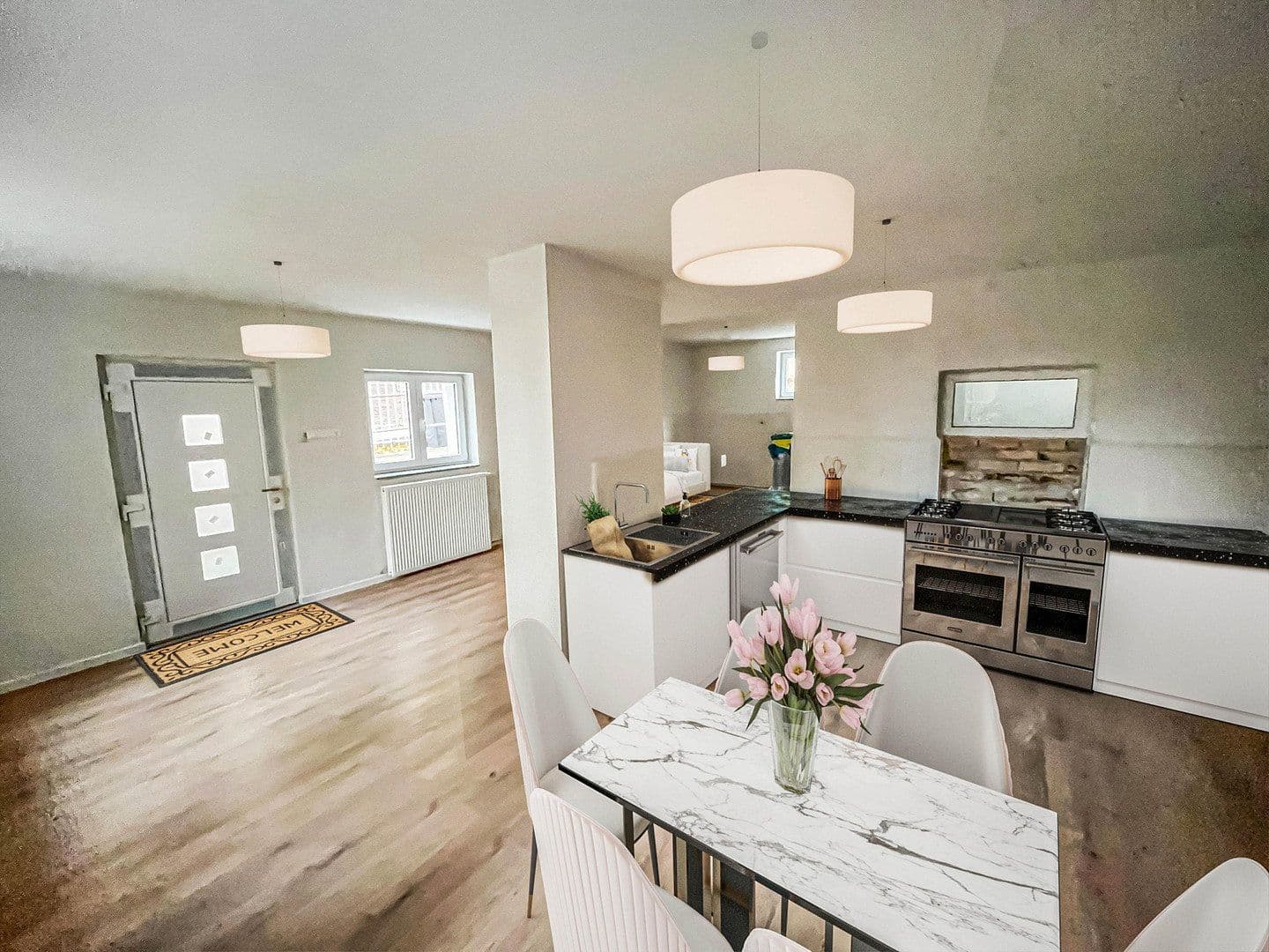 Pronájem bytu 2+1 87 m², Mötzlicherstrasse 3, Halle an der Saale, Sasko-Anhaltsko Pronájem bytu 2+1 87 m², Mötzlicherstrasse 3, Halle an der Saale, Sasko-Anhaltsko