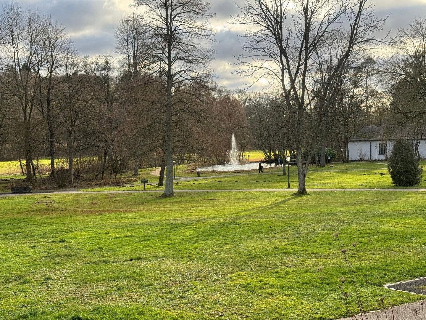 Prodej domu 7.645 m², pozemek 10.000 m², Nidda, Hessen Prodej domu 7.645 m², pozemek 10.000 m², Nidda, Hessen