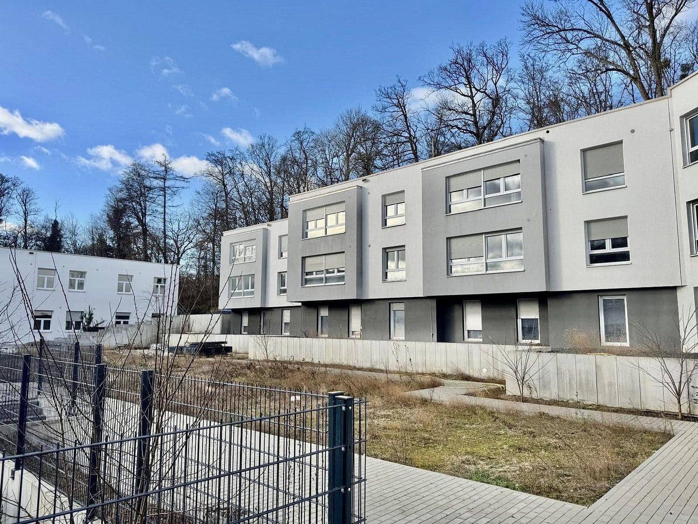 Prodej domu 7.645 m², pozemek 10.000 m², Nidda, Hessen Prodej domu 7.645 m², pozemek 10.000 m², Nidda, Hessen