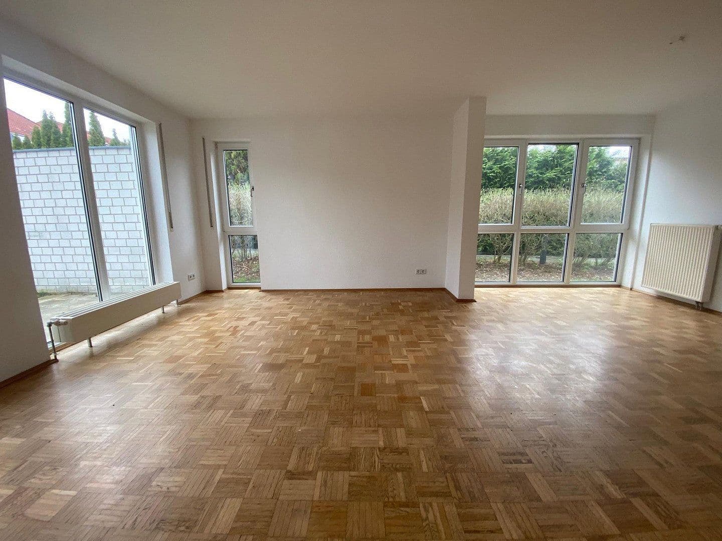 Prodej domu 124 m², pozemek 280 m², Berlin, Berlín Prodej domu 124 m², pozemek 280 m², Berlin, Berlín
