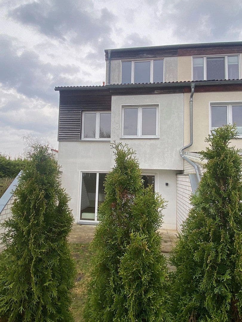 Prodej domu 124 m², pozemek 280 m², Berlin, Berlín Prodej domu 124 m², pozemek 280 m², Berlin, Berlín