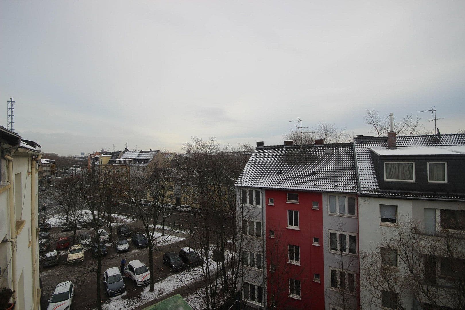 Pronájem bytu 3+1 62 m², Wanheimer Str. 13, Duisburg, Severní Porýní-Vestfálsko Pronájem bytu 3+1 62 m², Wanheimer Str. 13, Duisburg, Severní Porýní-Vestfálsko