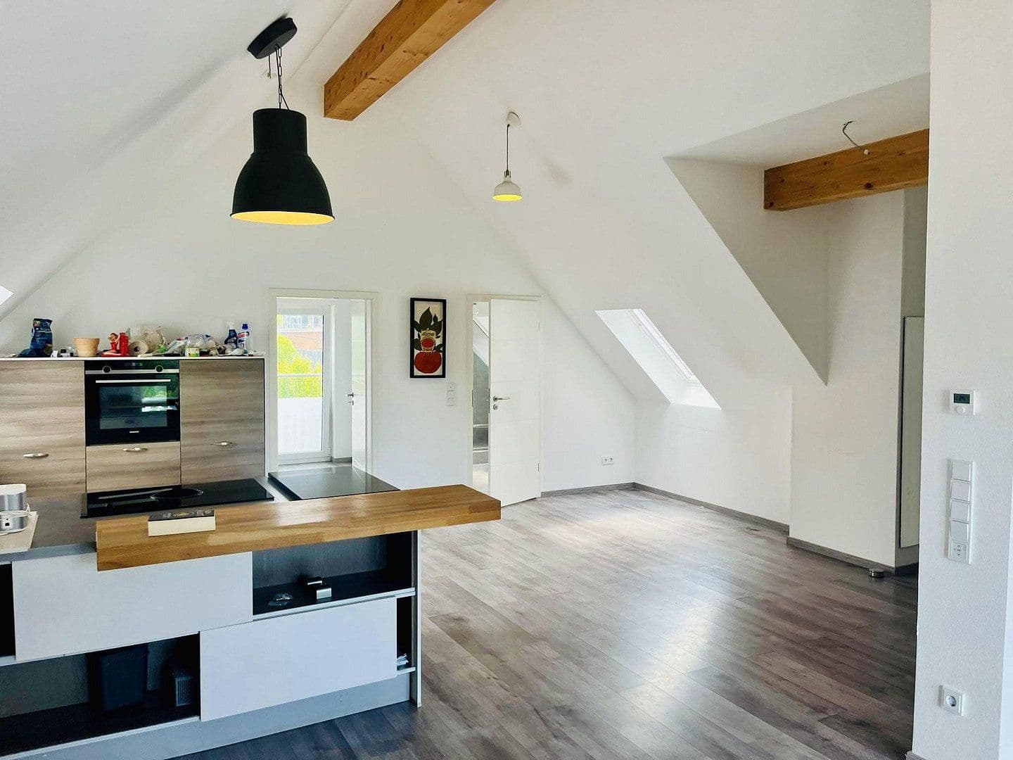 Pronájem bytu 3+1 110 m², Gwinnerstraße 35, Frankfurt am Main, Hessen Pronájem bytu 3+1 110 m², Gwinnerstraße 35, Frankfurt am Main, Hessen