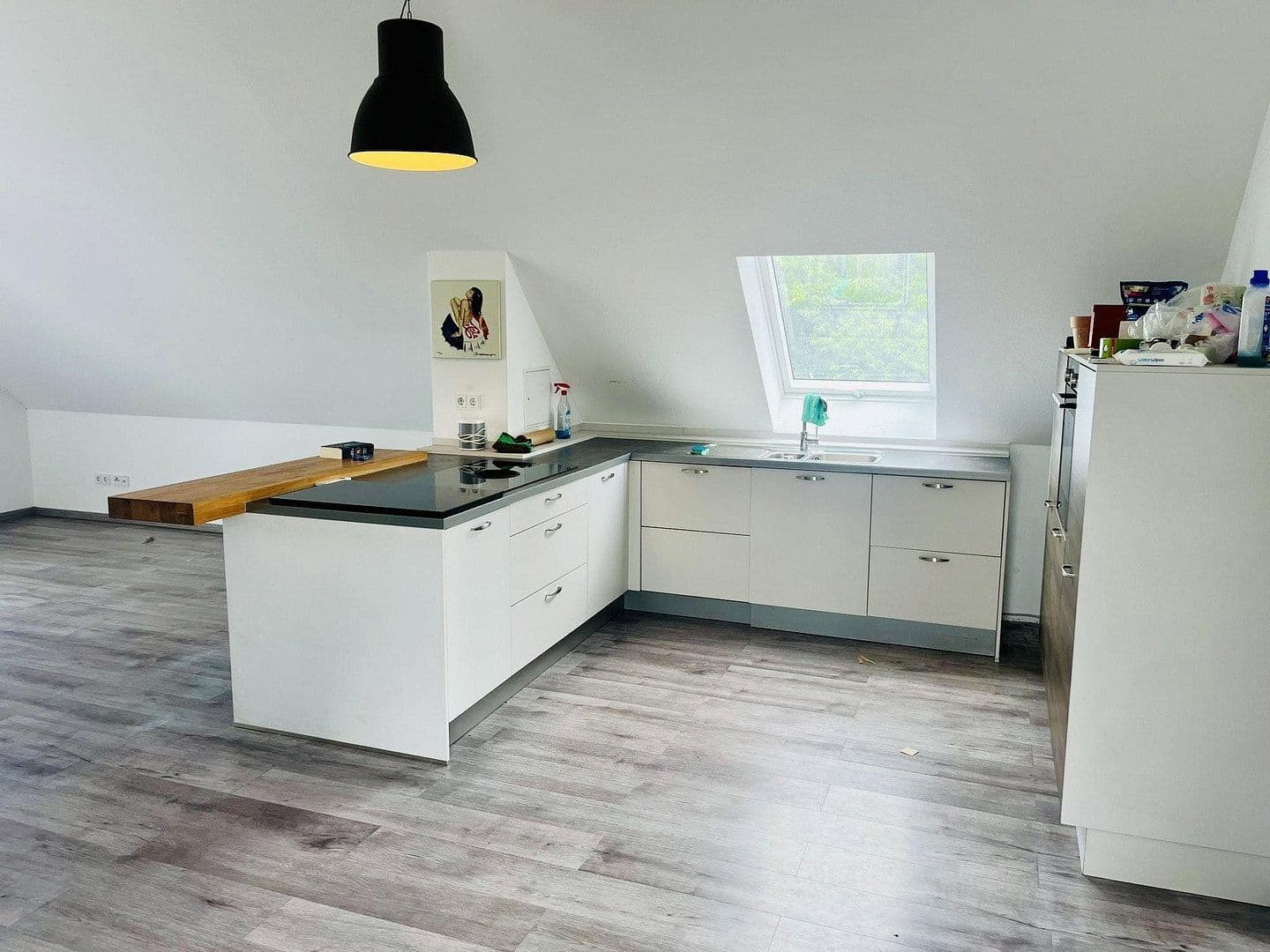 Pronájem bytu 3+1 110 m², Gwinnerstraße 35, Frankfurt am Main, Hessen Pronájem bytu 3+1 110 m², Gwinnerstraße 35, Frankfurt am Main, Hessen