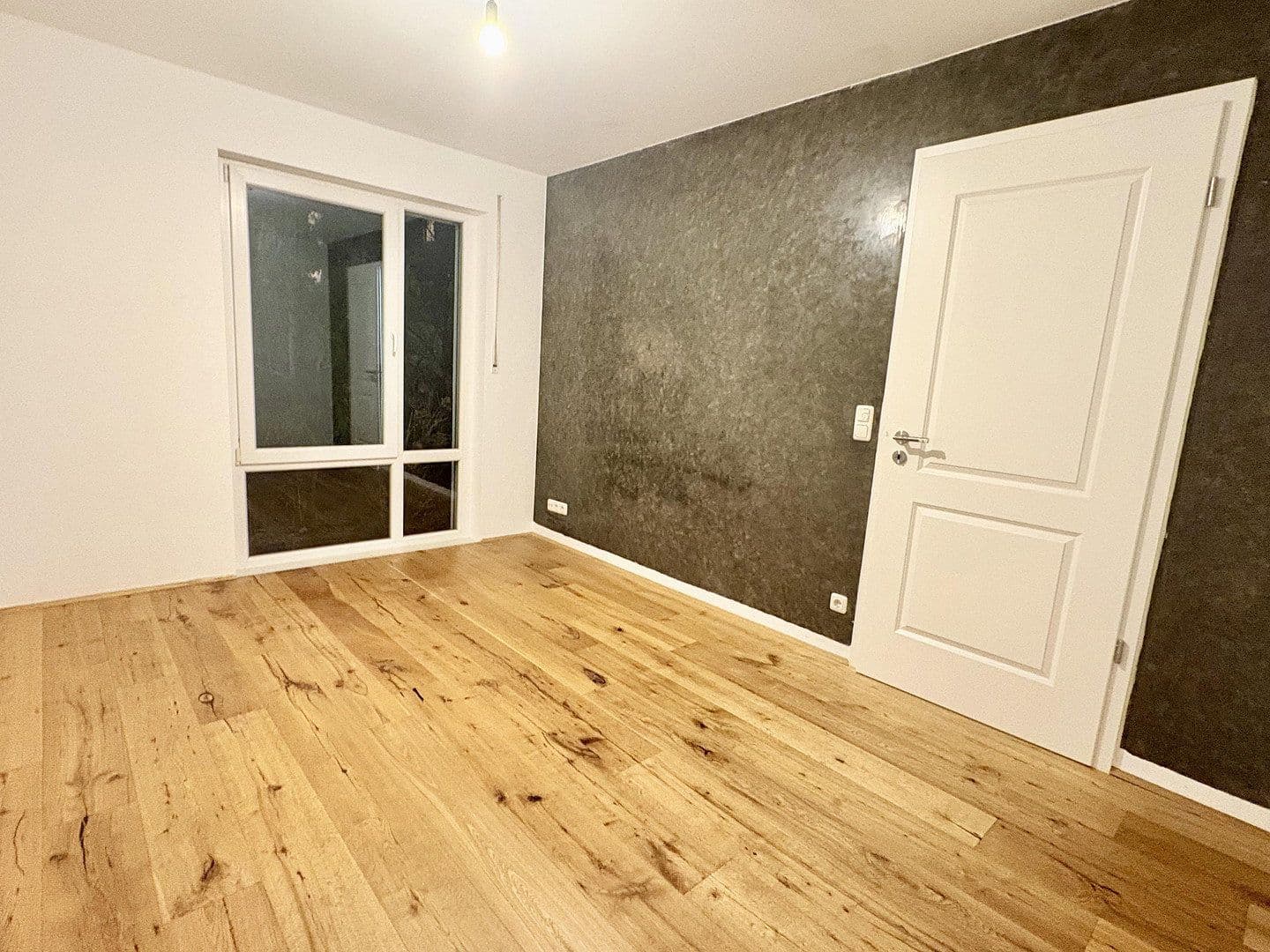 Pronájem bytu 2+1 72 m², München, Bavorsko Pronájem bytu 2+1 72 m², München, Bavorsko