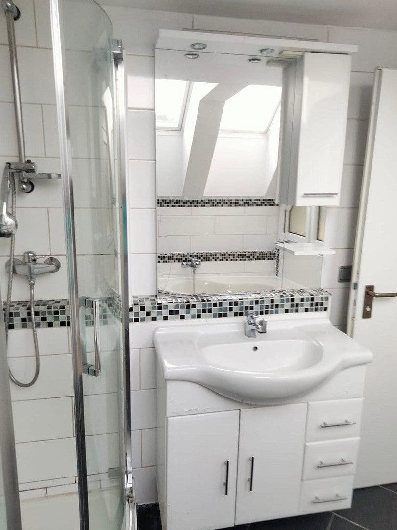 Prodej bytu 2+1 82 m², Berlin Wannsee, Berlín Prodej bytu 2+1 82 m², Berlin Wannsee, Berlín