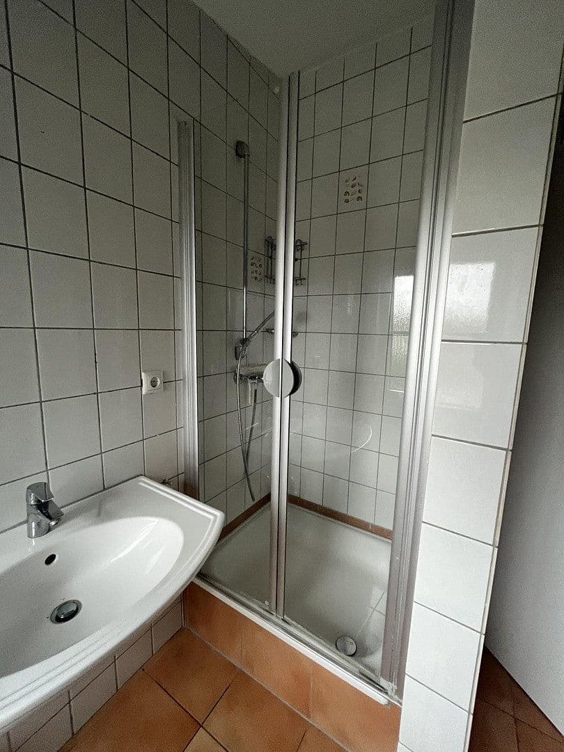 Pronájem bytu 4+1 91 m², Westerwaldstraße 5, Limburg an der Lahn, Hessen Pronájem bytu 4+1 91 m², Westerwaldstraße 5, Limburg an der Lahn, Hessen