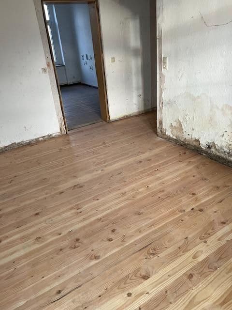 Prodej domu 140 m², pozemek 884 m², Bahnhofstrasse 31, Brieskow-Finkenheerd, Braniborsko Prodej domu 140 m², pozemek 884 m², Bahnhofstrasse 31, Brieskow-Finkenheerd, Braniborsko
